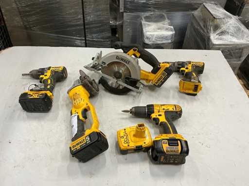Dewalt Cordless Tools (5x)