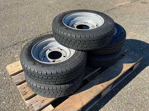 5x ungenutztes Sicherheits-155/70R12C-Anhängerrad Ifor Williams