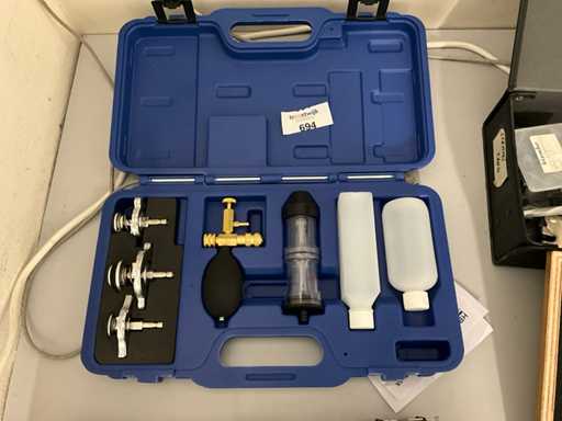 Tester per cilindri HBM Altri strumenti per garage