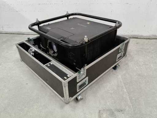 EPSON EB-L25000U VPR LASER 25000 LUMENS AVEC ELPLM12 OPTIQUES r.p. 1,74-2,35:1