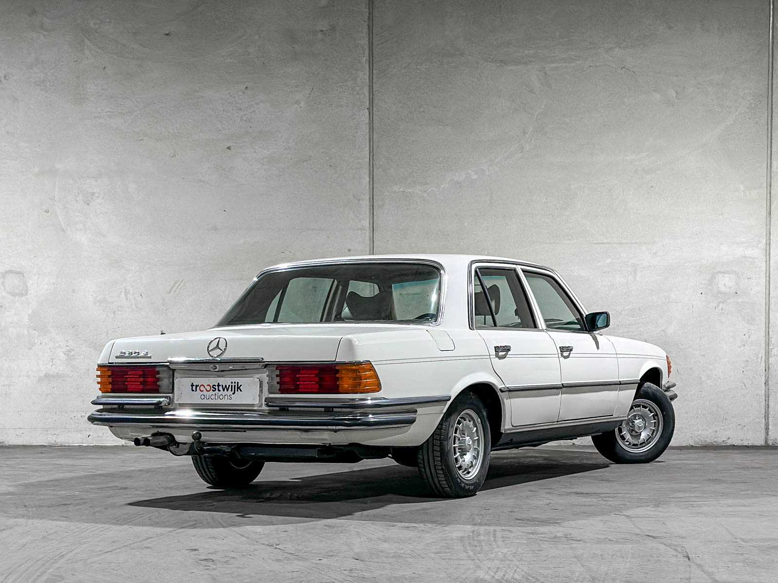 Mercedes-Benz 280 S 2.7 156pk 1977 S-klasse, 18-YB-40