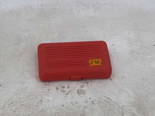 Lagerperspassing en uittrekbare gereedschapsset