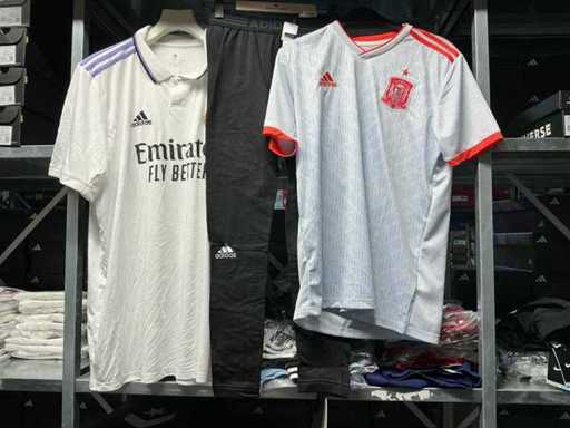 Partij diverse Adidas heren kleding (59x)