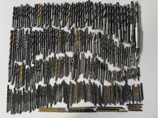   Lot Twist Drill Bit