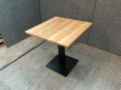 Tavolo della mensa Lensvelt Column 4000