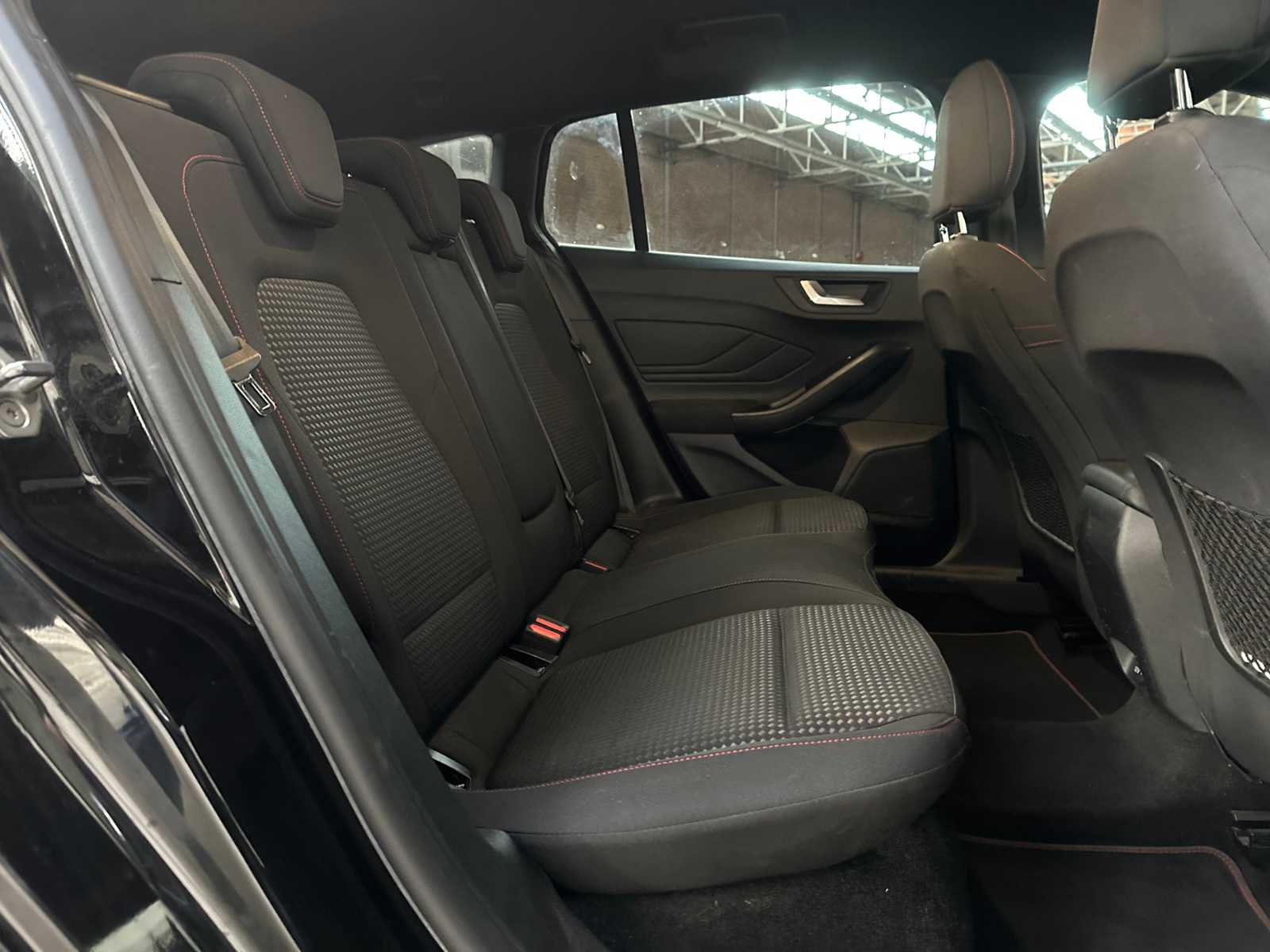 Ford Focus Wagon 1.0 EBH ST L. XBns 135HP 2021, K-337-PN