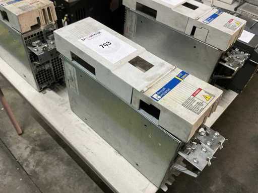 Controler de unitate Rexroth Indramat DKC11.3-100-7-FW