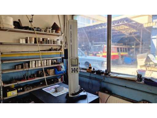 Mitutoyo - QM-Height 600B - Digital Height Gauge