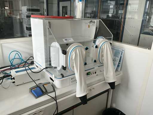 DON WHITHLEY SCIENTIFIC LIMITED DG250 Station anaérobique