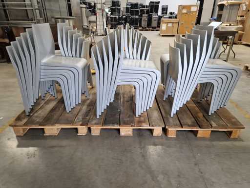 Zilveren stoelen in één stuk (12x)