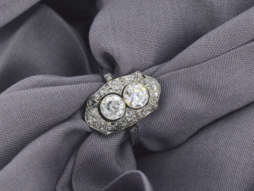Bague en platine Art déco avec diamant