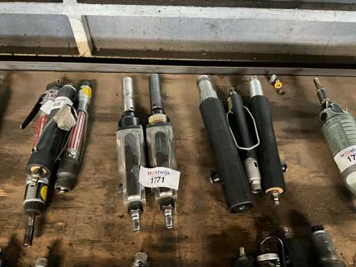 Vari utensili pneumatici (5x)