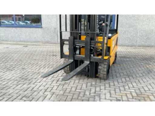 00a086f8-8165-4ed2-8352-40bdee73c35a.mp4