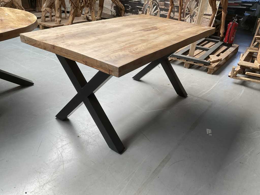 Tavolo da pranzo in legno di mango 160x90 cm