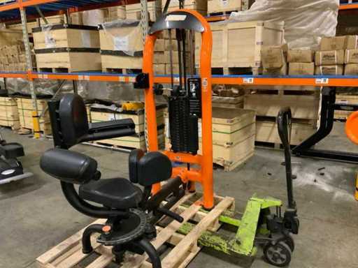 Matrix Aura G3 RotaryTorso Multi-gym