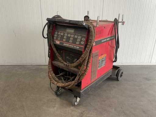 Lincoln Electric Square Wave Tig 255 lasapparaat