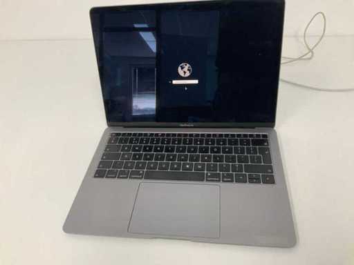 Apple A1932 13-calowy MacBook Air MVFJ2N/A FMI