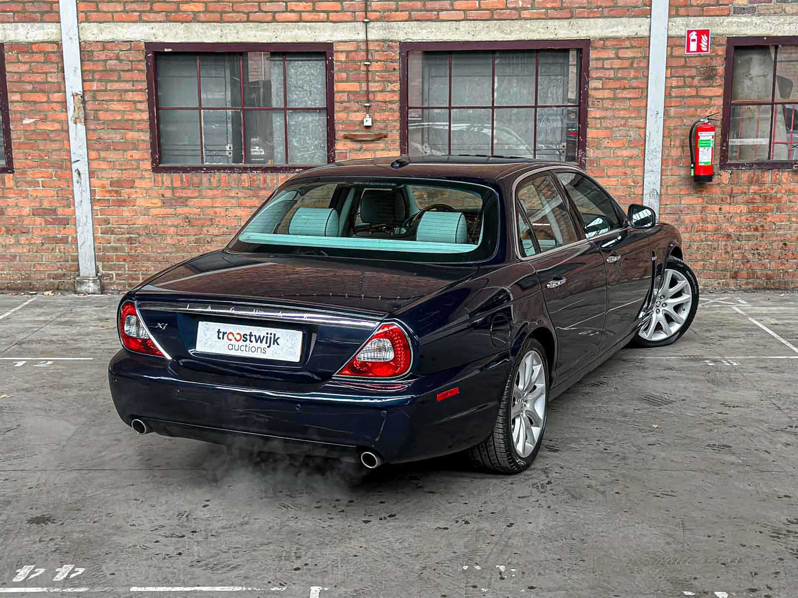 Jaguar XJ 4.2 V8 298pk 2008, T-386-DT Youngtimer