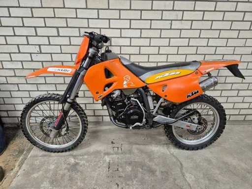 Motocicletă KTM Enduro 620 LC4 + piese