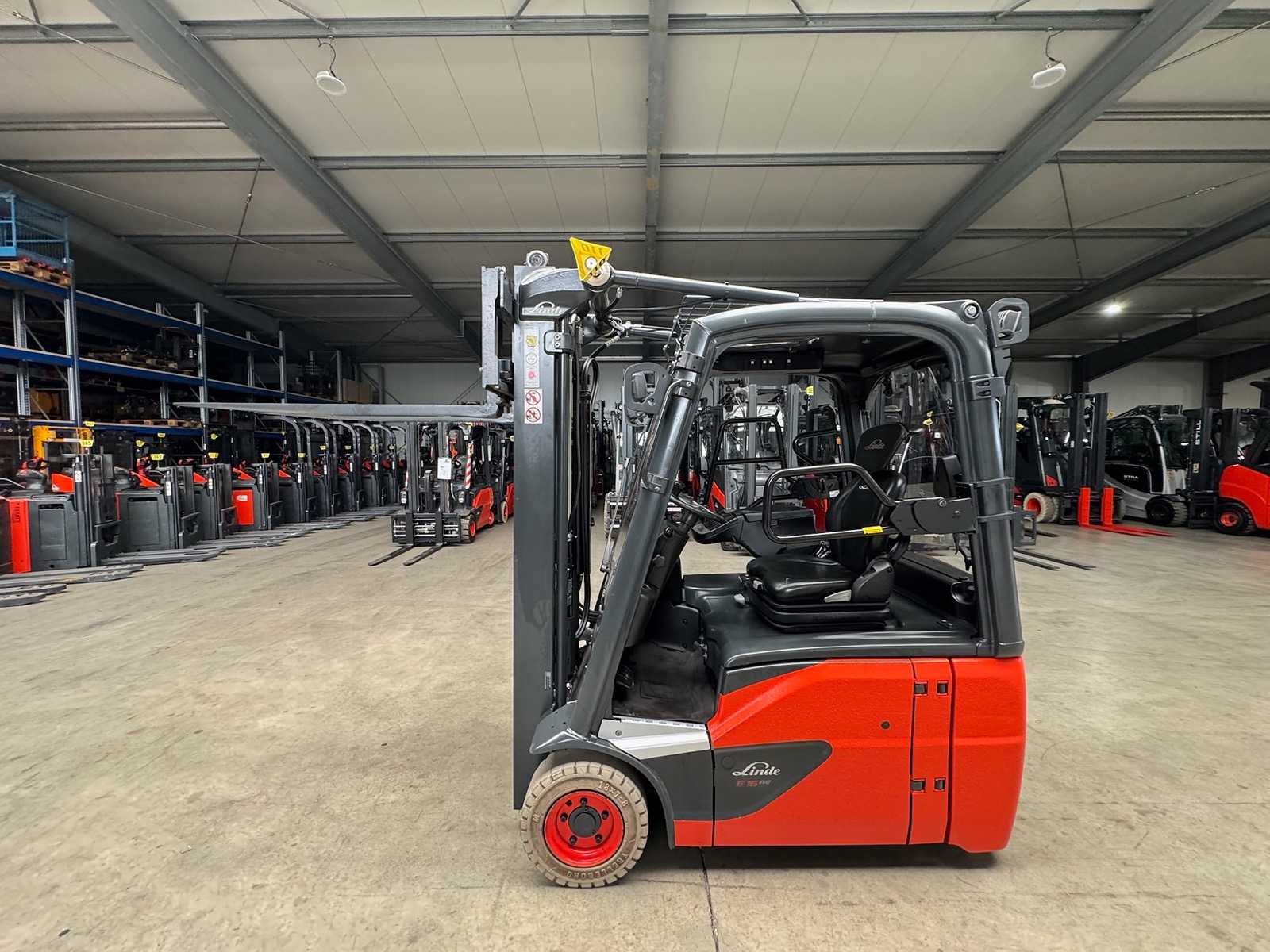 26/2023 Service + UVV 04/2027 Linde E16 EVO 1.600kg Duplex 314cm Electric Forklift Forklift 7.749 hours