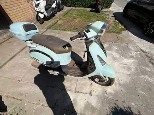 RAZZO Capri 125 125 Scooter