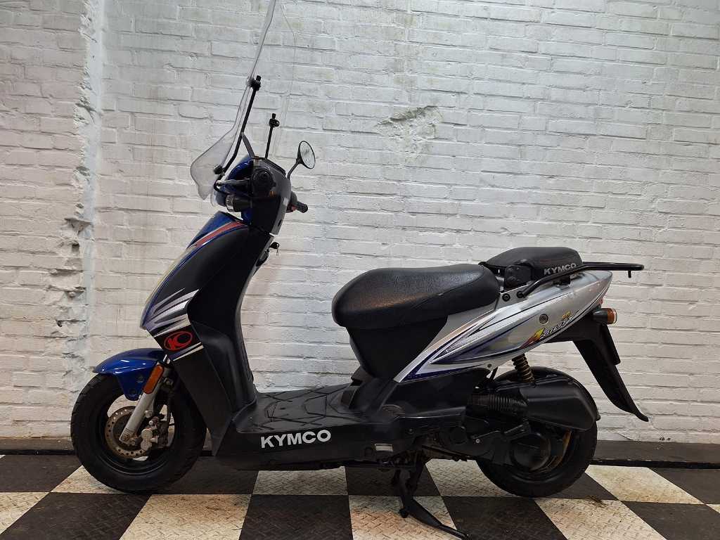 Kymco Agility 25 km moped 4stroke