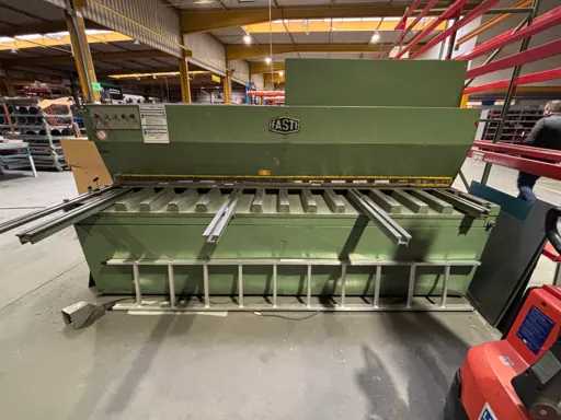 FASTI TCHE 30/4 guillotine shears