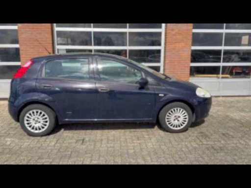 92d6be55-7914-4cf8-9f7f-bd0025365bcc.mp4