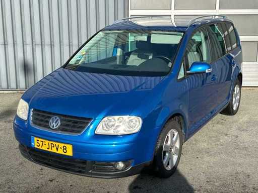 Volkswagen - Touran - 1.6-16V FSI - Car - 2004