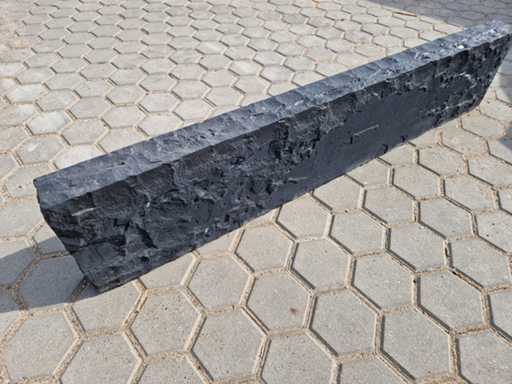 Plaza concrete coping stones (approx. 32 pieces) 
