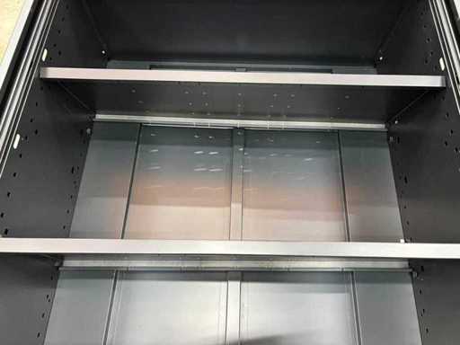 kantoor kast met legplanken en met roldeur en sleutel H138 B120 L46 - Overige kantoorinventaris