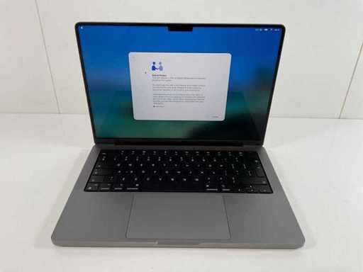 Apple MacBook Pro 14”, Apple M1 Pro, 16 GB RAM, 512 GB NVMe Laptop