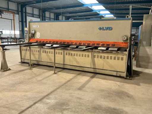 1996 LVD HST-C 40/8 Hydraulische Guillotine-Scherung