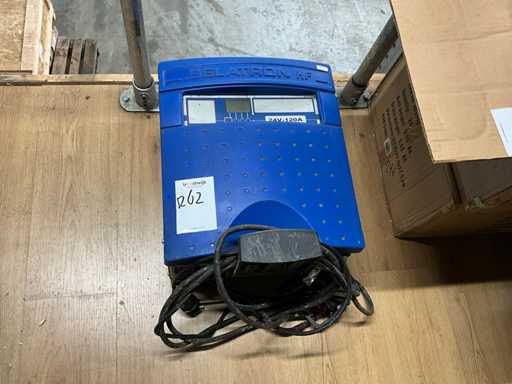 Belatron 24V-120A Acculader