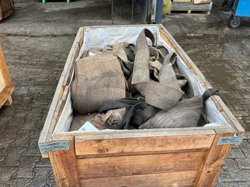 Various lifting equipment