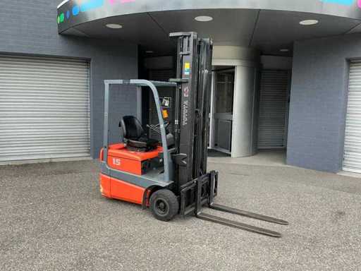 2004 Toyota FBESF15 Forklift