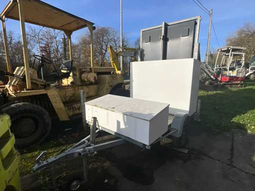 BW trailers Signal Trailer