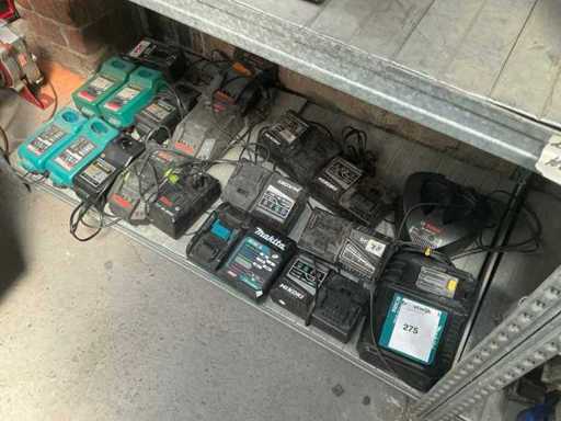 Différents chargeurs de batterie (19x)