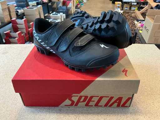 Specialized Recon 1.0 but rowerowy – rozmiar: 41