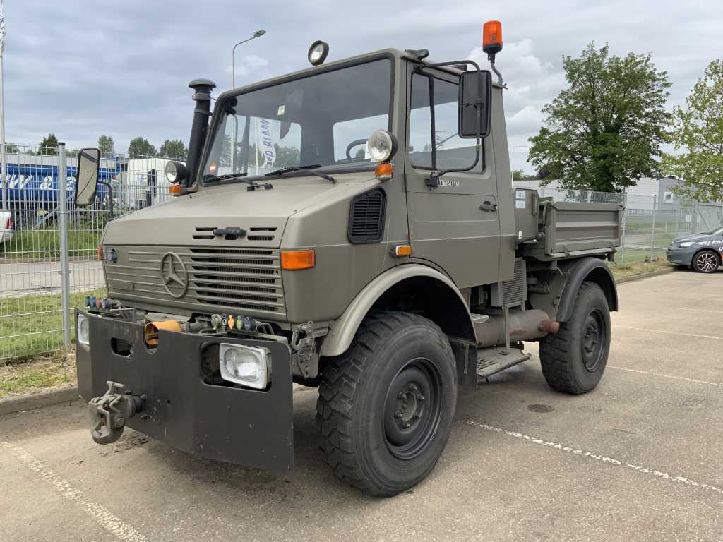 MERCEDES-BENZ U1200 427/10 Unimog 1995 Véhicule utilitaire