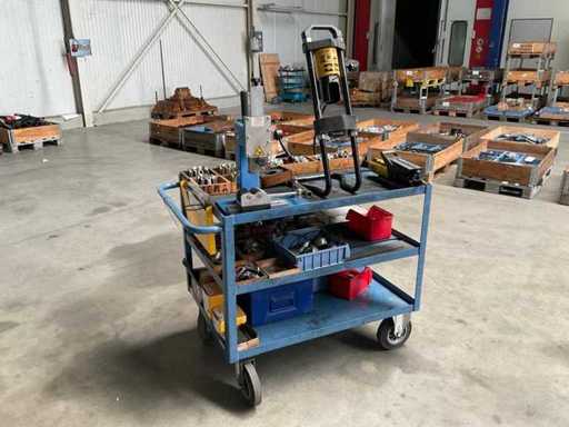 PARKER hydraulische pers inclusief kaken en graveur