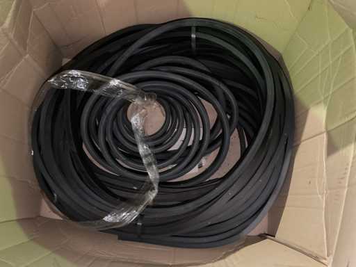 Dichtungsschachtdeckel und Wabco-Luftschlauch