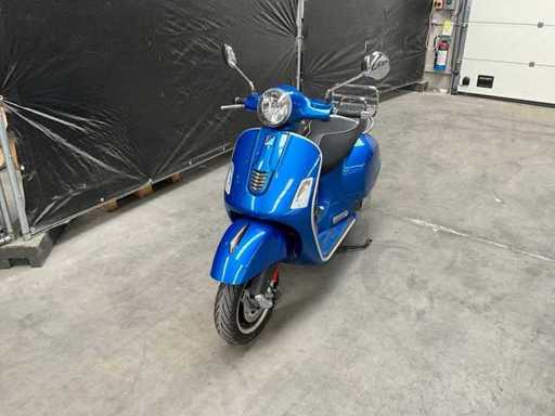 Piaggio 125cc Vespa 2015