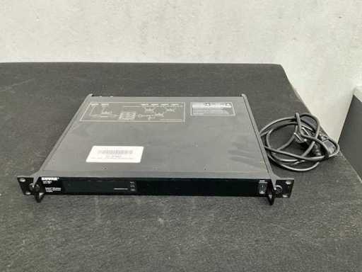Amplificator de distribuție a antenei Shure Axient AXT631E