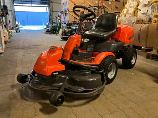 Tondeuse Husqvarna R 16