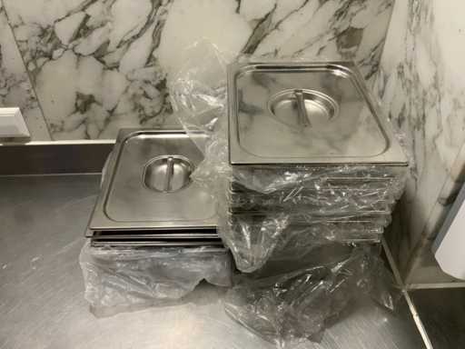 Pojemnik gastronomiczny z pokryw? GN 1/2-150 (8x)