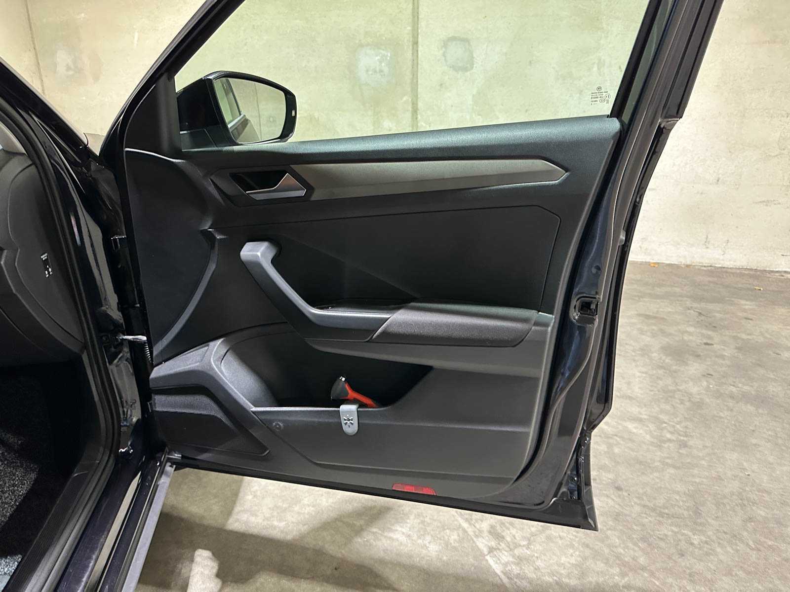 Volkswagen T-Roc 1.0 TSI Style Business 116pk 2020 (Origineel-NL), H-006-NL