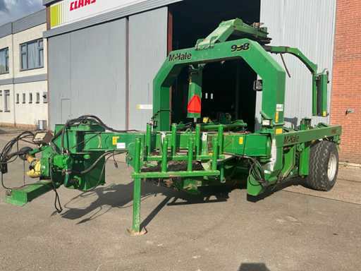 2000 Mchale 998 Balenwikkelaar