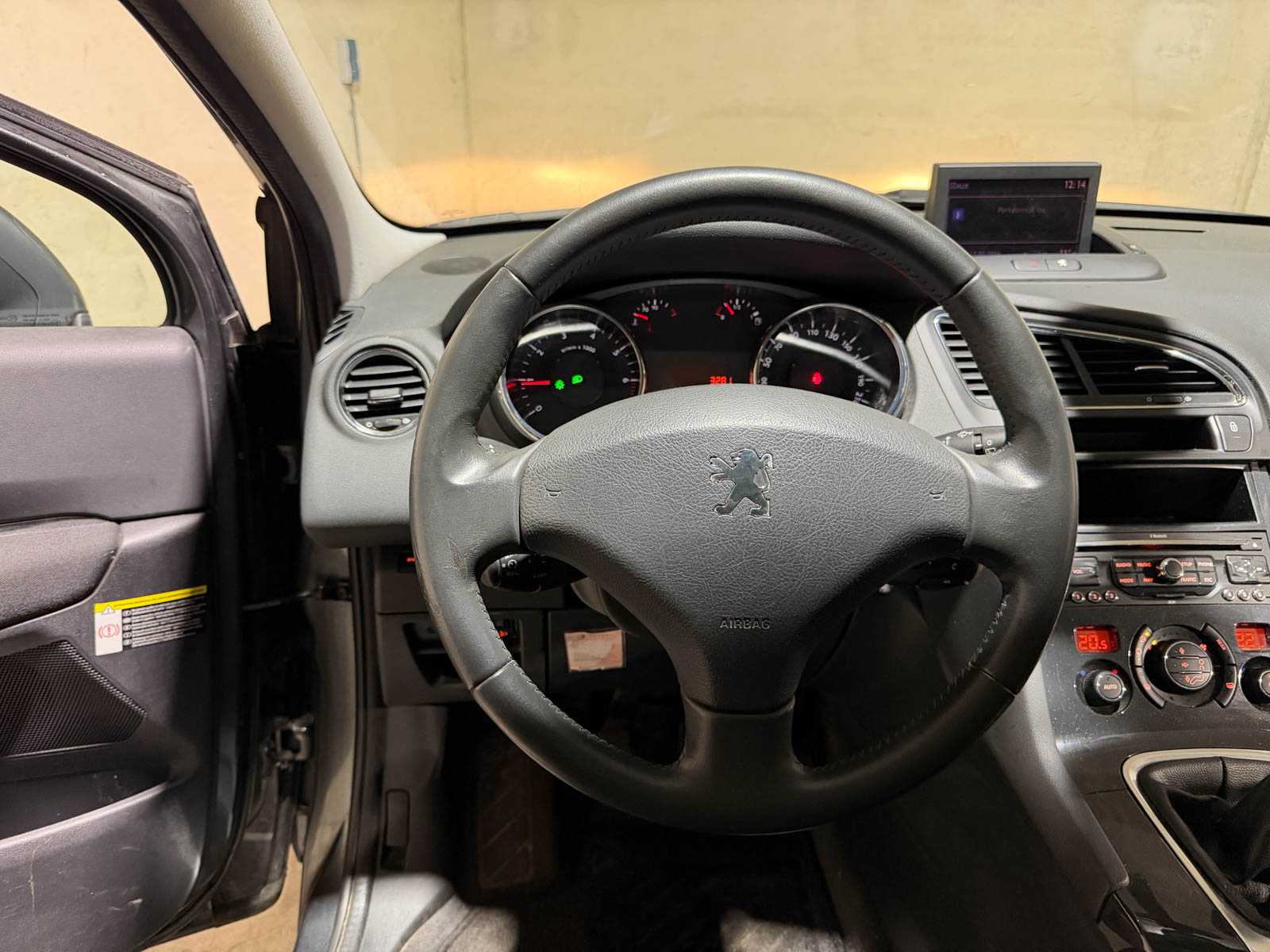 Peugeot 5008 1.6 VTi Active 5p. 120hp 2012, 77-TLK-4