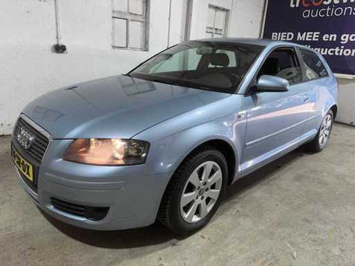 Audi - A3 - 1.6 FSI Attraction - 81-SX-DX- 2006